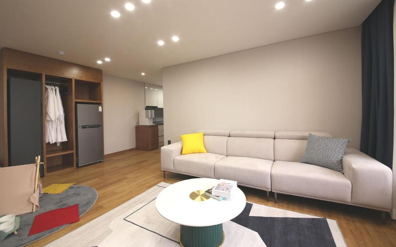 Browndot Hotel Jeonju Ajung Buitenkant foto